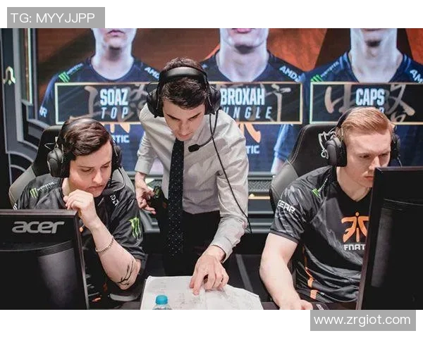 WE战队大师赛表现分析：团队配合与战术执行的完美结合