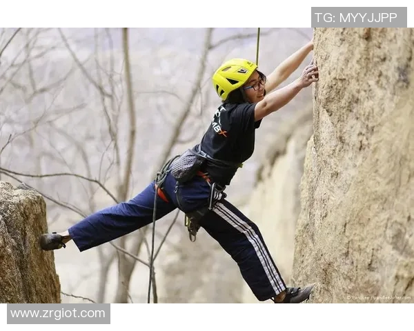 北京攀岩队战术之争引发热议攀岩界的未来发展方向探讨