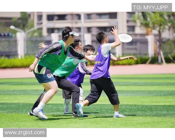 飞盘竞技新视角:深入剖析杭州飞盘队员的个人能力与团队协作 飞盘竞技新视角:深入剖析杭州飞盘队员的个人能力与团队协作